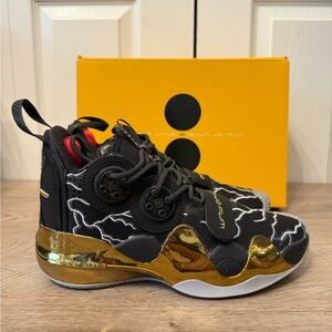 Li Ning Way of Wade WoW 8 VIII eight size 7 men's First Born Dwayne RARE